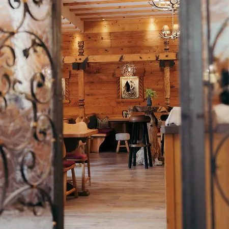 Seehotel Schlierseer Hof Szálloda 4*
