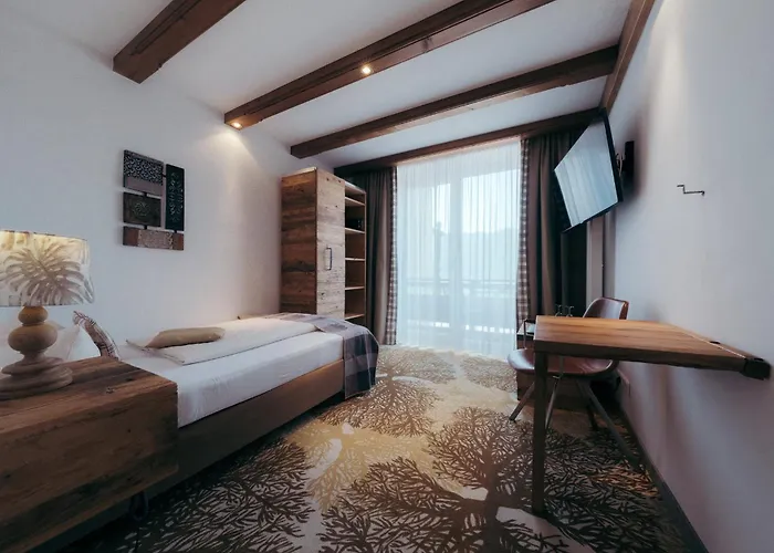 מלון Seehotel Schlierseer Hof 4*